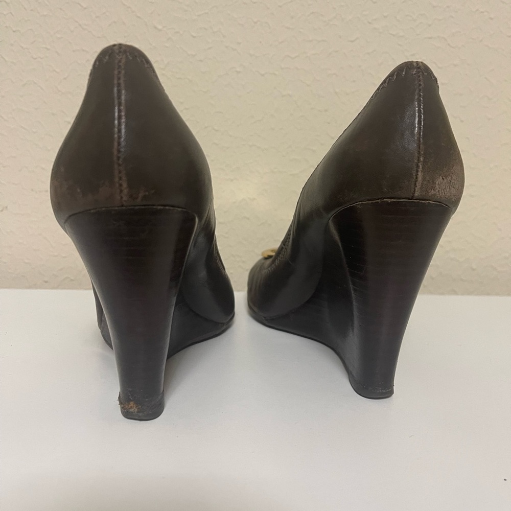 ✨💫 Tory Burch Brown Wedge Shoes 👠 💫✨ - Picture 5 of 11